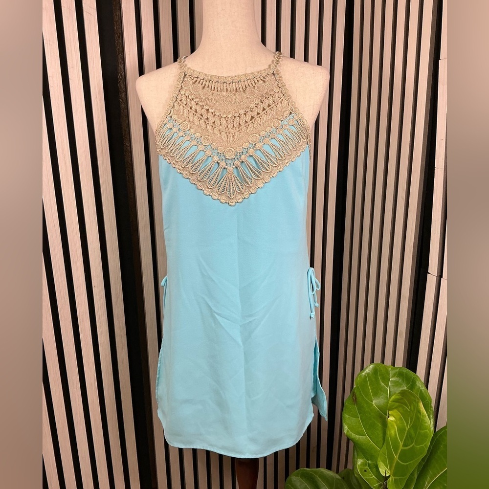 Lilly Pulitzer Light Blue Crochet Dress with hidden Shorts, Sz 6